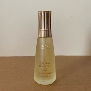 OMAVE Nourishing Body Oil with Vitamin E
